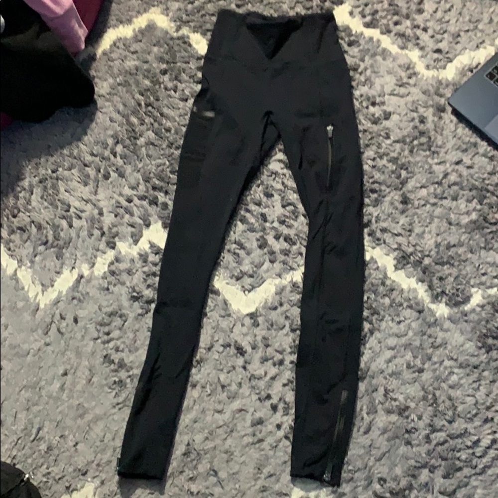 Fabletics Trinity High-Waisted Utility Legging